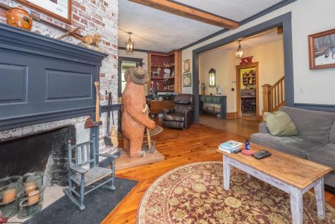 187 Leonard Lane Franklin WV 26807-7044