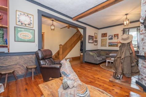 187 Leonard Lane Franklin WV 26807-7044