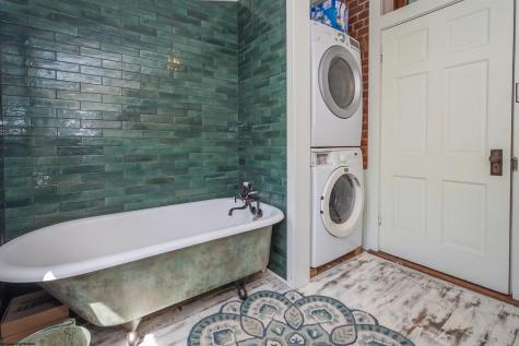 187 Leonard Lane Franklin WV 26807-7044