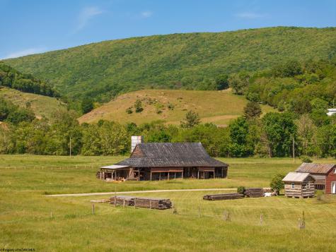 187 Leonard Lane Franklin WV 26807-7044