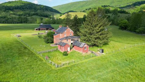 187 Leonard Lane Franklin WV 26807-7044