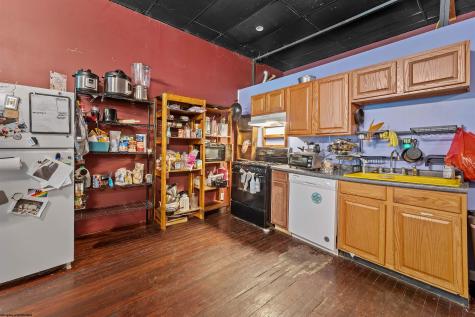 1992 River Road Morgantown WV 26501