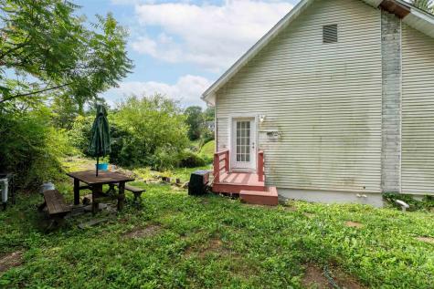 1992 River Road Morgantown WV 26501