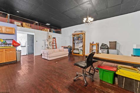 1992 River Road Morgantown WV 26501