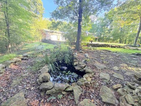 166 Tom Turner Road Independence WV 26374