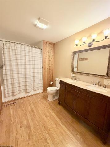 166 Tom Turner Road Independence WV 26374