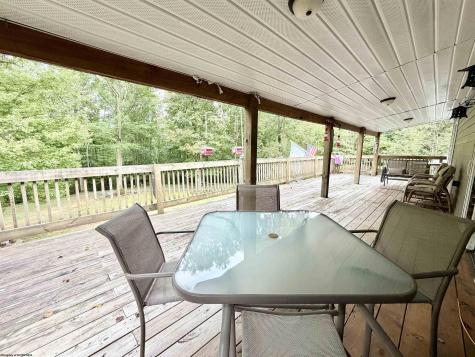 166 Tom Turner Road Independence WV 26374