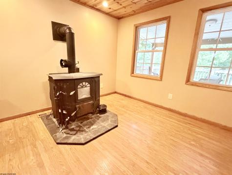 166 Tom Turner Road Independence WV 26374