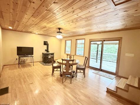 166 Tom Turner Road Independence WV 26374