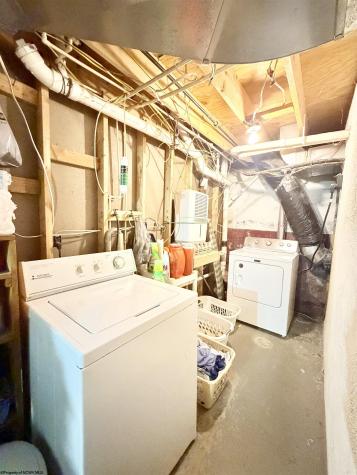 166 Tom Turner Road Independence WV 26374