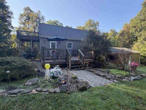 166 Tom Turner Road Independence WV 26374
