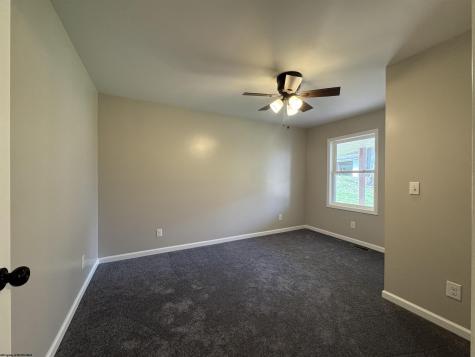 110 Sunshine Way Fairmont WV 26554