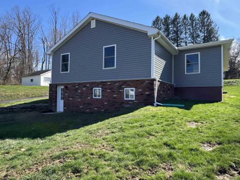 110 Sunshine Way Fairmont WV 26554