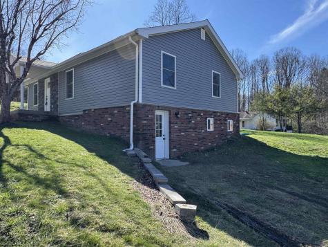 110 Sunshine Way Fairmont WV 26554