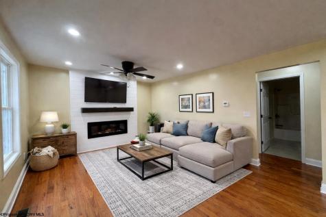110 Sunshine Way Fairmont WV 26554