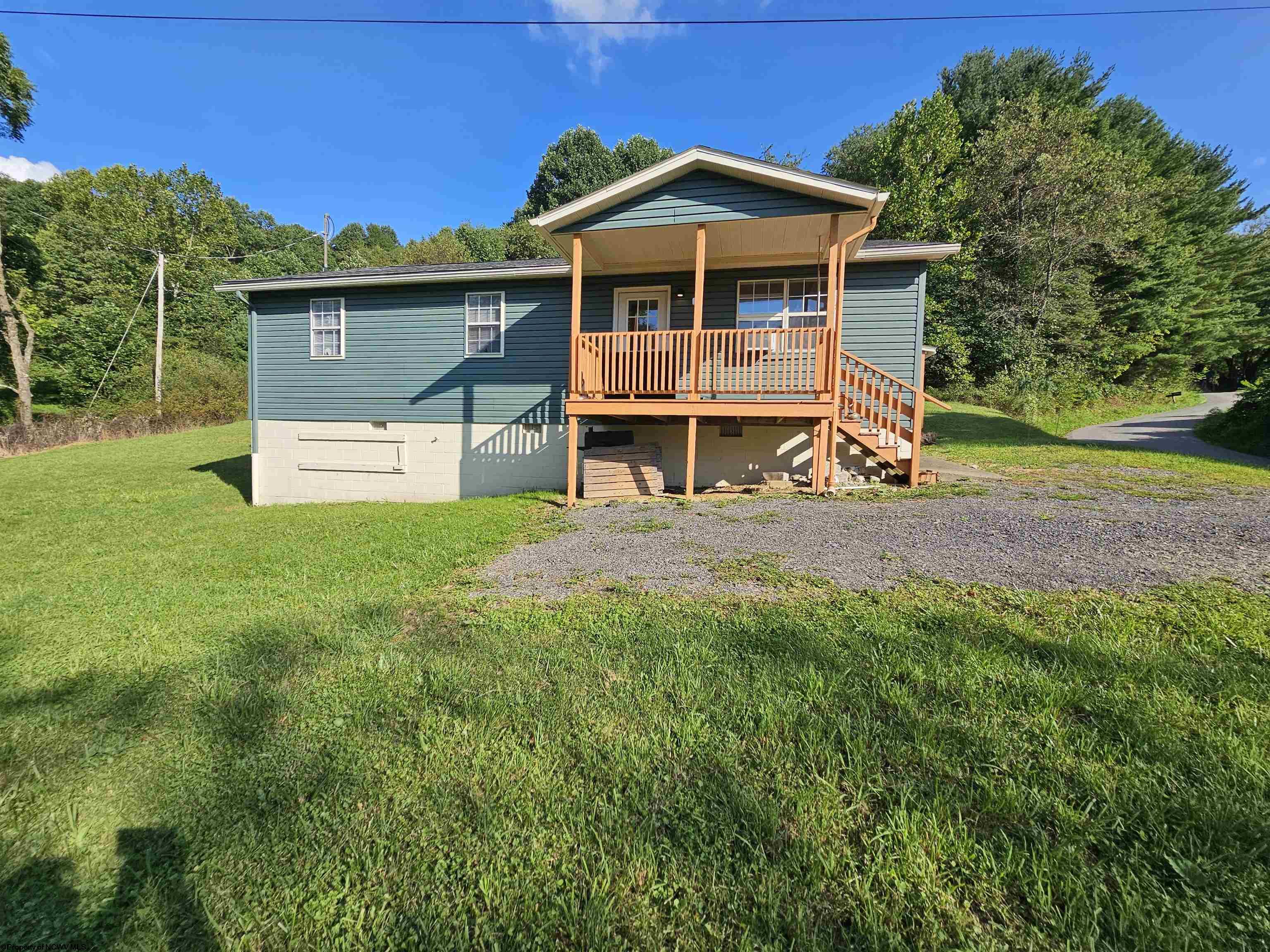 2081 Plum Run Road Mannington WV 26582
