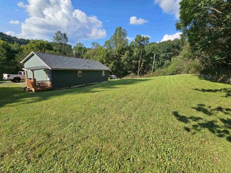 2081 Plum Run Road Mannington WV 26582