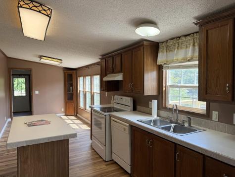 28 Cavalier Street Beverly WV 26253