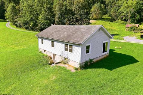 79 Liming Ridge Road Burton WV 26562