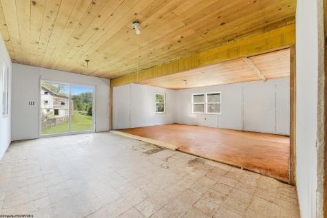 79 Liming Ridge Road Burton WV 26562