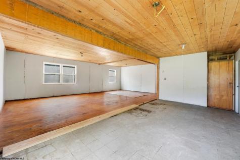 79 Liming Ridge Road Burton WV 26562