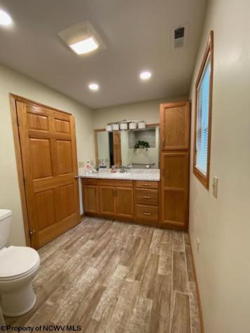 837 Cliff Street Weston WV 26452