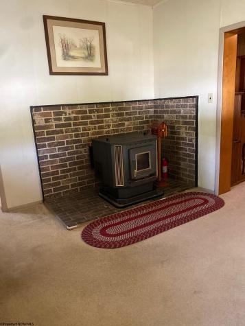 837 Cliff Street Weston WV 26452