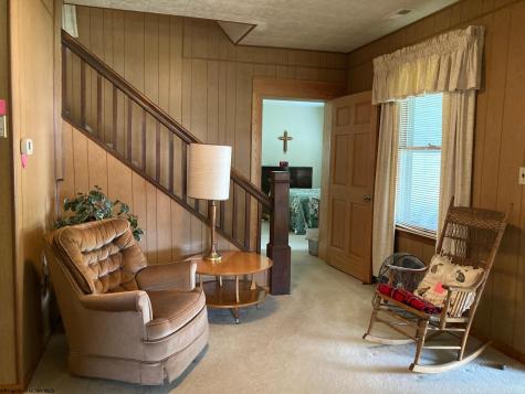 837 Cliff Street Weston WV 26452