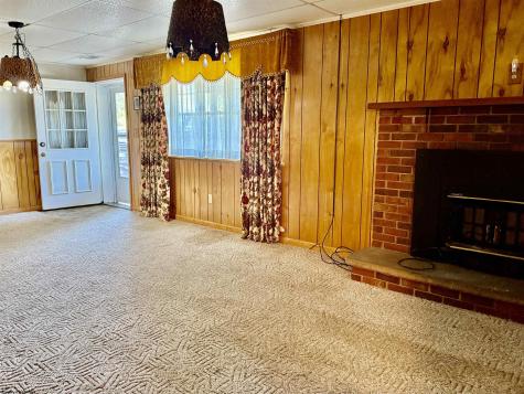 1924 Country Club Road Fairmont WV 26554