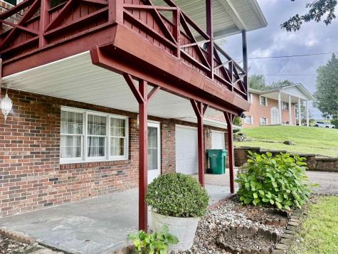 1924 Country Club Road Fairmont WV 26554
