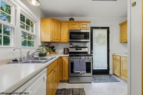 131 5th Street Bridgeport WV 26330