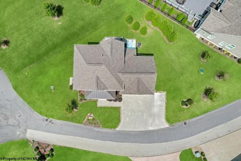 1004 Summit Drive Morgantown WV 26508
