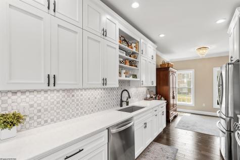 1004 Summit Drive Morgantown WV 26508