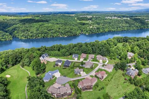1004 Summit Drive Morgantown WV 26508