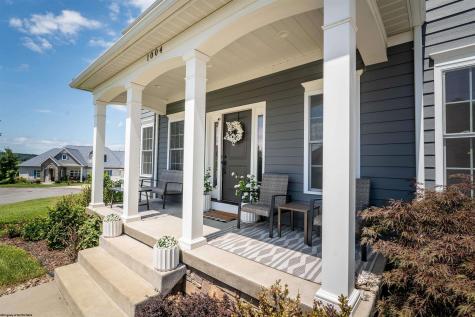 1004 Summit Drive Morgantown WV 26508