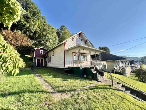 684 Locust Avenue Weston WV 26452