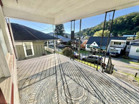 684 Locust Avenue Weston WV 26452