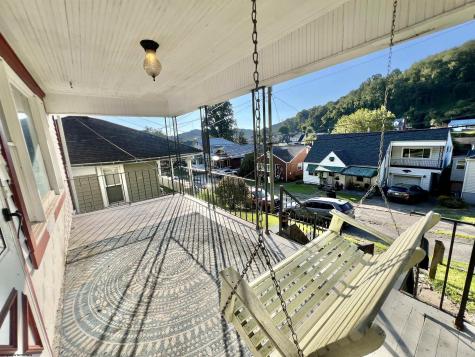 684 Locust Avenue Weston WV 26452