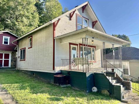 684 Locust Avenue Weston WV 26452