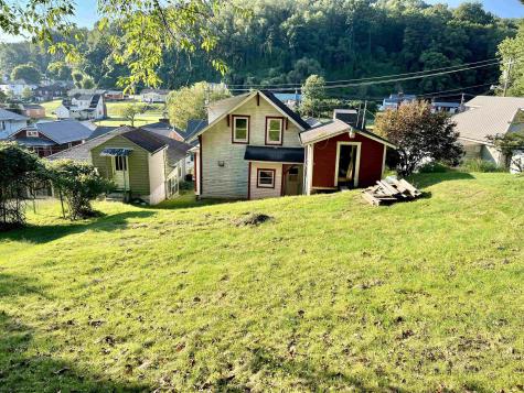 684 Locust Avenue Weston WV 26452
