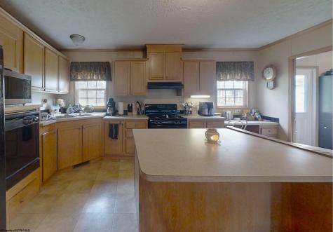 407 Gall Street Philippi WV 26416