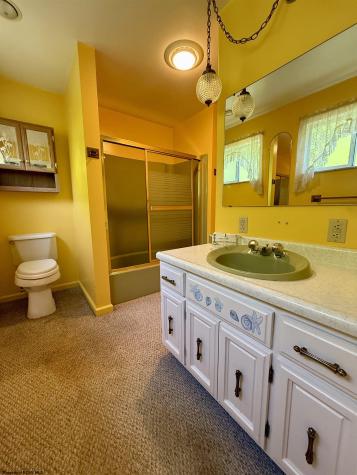 139 Golf Drive Fairmont WV 26554
