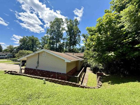 139 Golf Drive Fairmont WV 26554