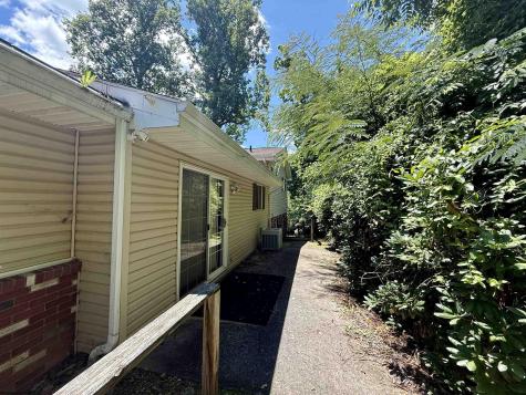 139 Golf Drive Fairmont WV 26554