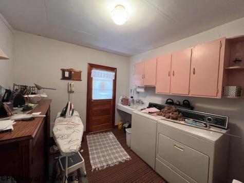 104 Short Street Elkins WV 26241-9999