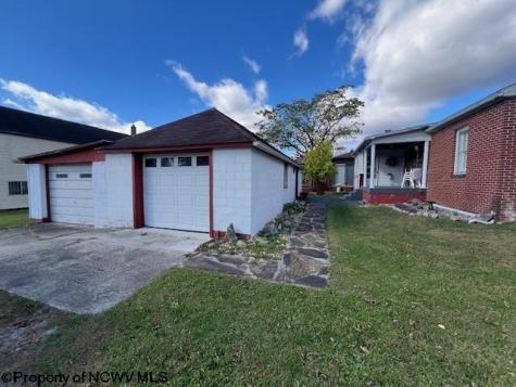 104 Short Street Elkins WV 26241-9999