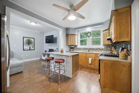 649 Court Avenue Weston WV 26452