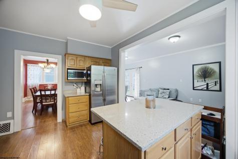 649 Court Avenue Weston WV 26452