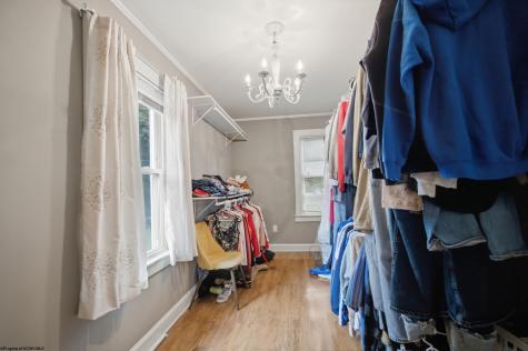 649 Court Avenue Weston WV 26452