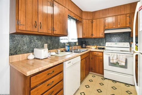 1005 Saxman Street Barrackville WV 26559